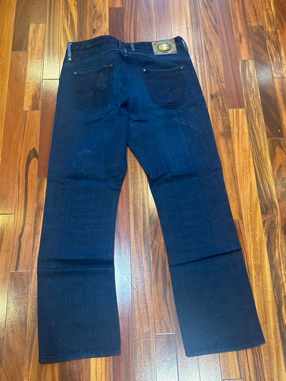 Robert Graham Men's Straight Jeans in Dark Blue 33/30 - Picture 2 of 7
